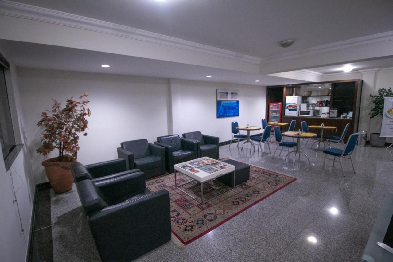 Flat Completo No Centro De Araxa - 901 Apartment Bagian luar foto