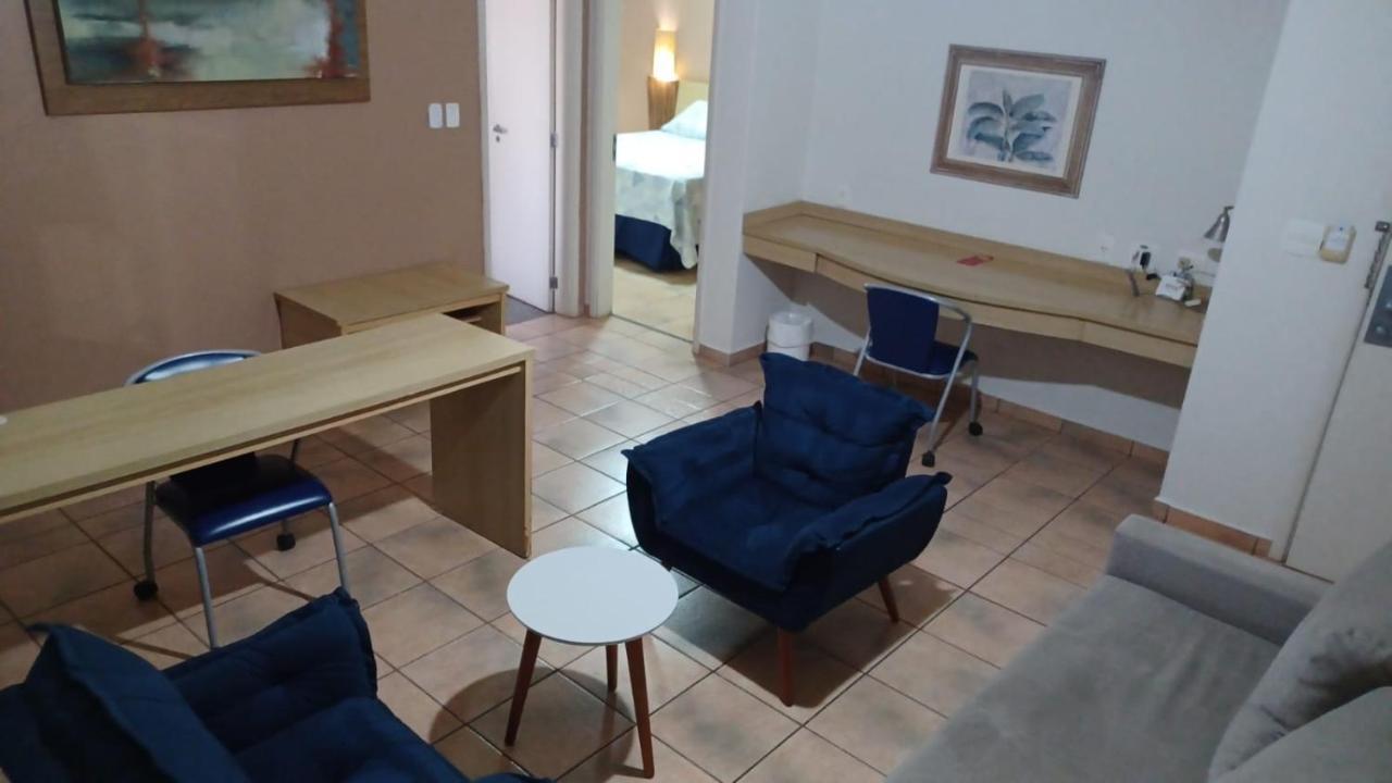 Flat Completo No Centro De Araxa - 901 Apartment Bagian luar foto