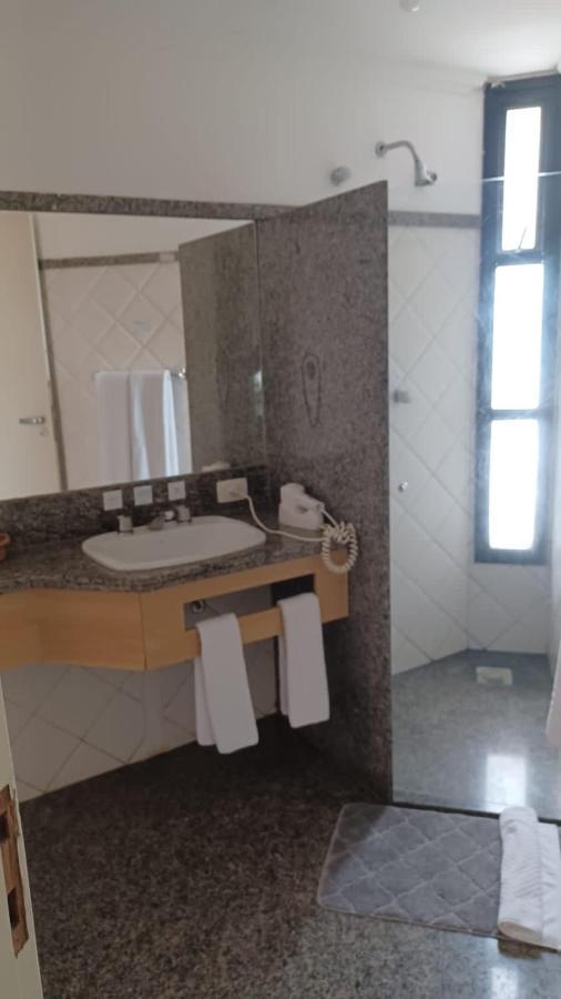 Flat Completo No Centro De Araxa - 901 Apartment Bagian luar foto